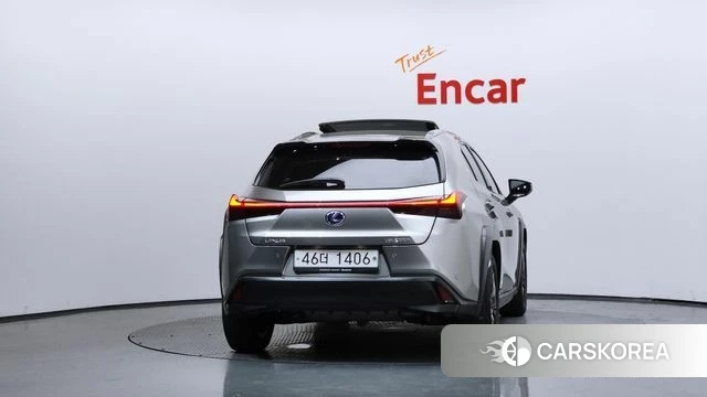 Lexus UX250h id 4632954 из Кореи 24