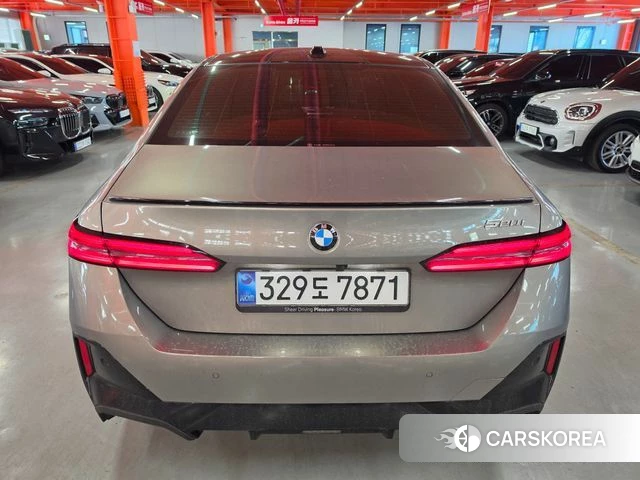 BMW 5 Series (G60) id 4392459 из Кореи 14