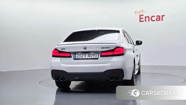 BMW 5 Series (G30) id 4360575 из Кореи 26