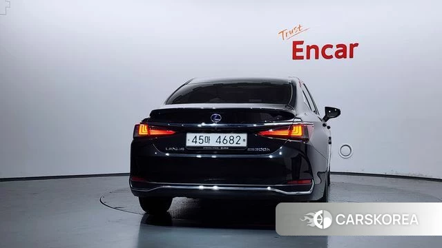 Lexus ES300h 7th generation id 4496795 из Кореи 30