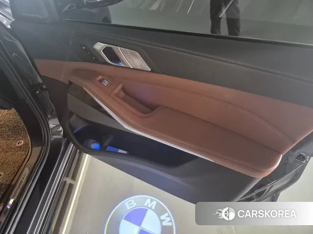 BMW X7 (G07) id 3438844 из Кореи 9