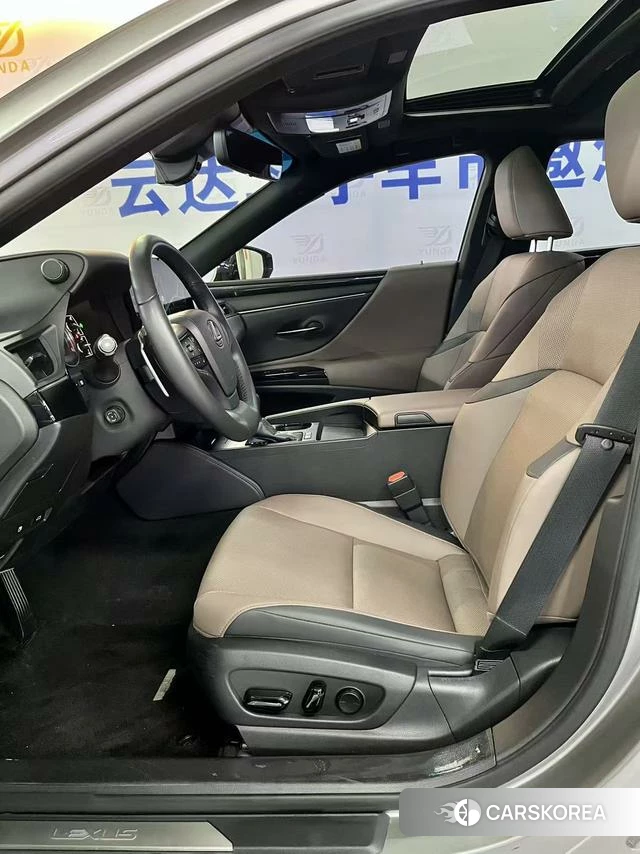 Lexus ES id 4307116 из Китая 8
