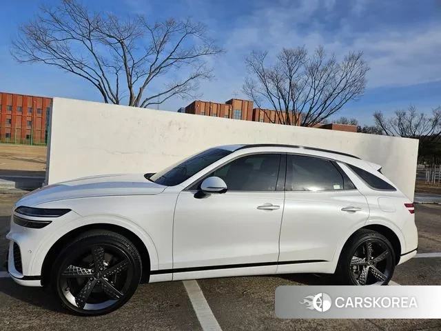 Genesis GV70 id 3665566 из Кореи 12