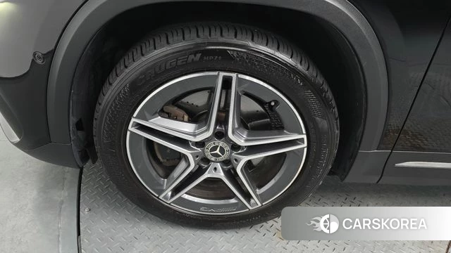 Mercedes-Benz GLA - Class H247 id 3819978 из Кореи 14