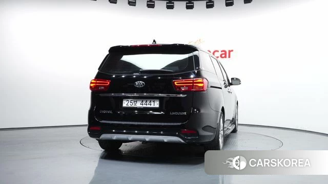 Kia The New Carnival id 4294969 из Кореи 14