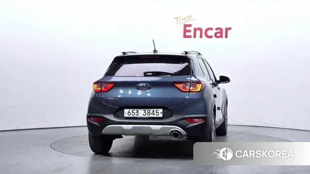 Kia Stonic id 4345789 из Кореи 24