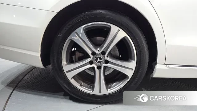 Mercedes-Benz E-Class W213 id 3505319 из Кореи 14