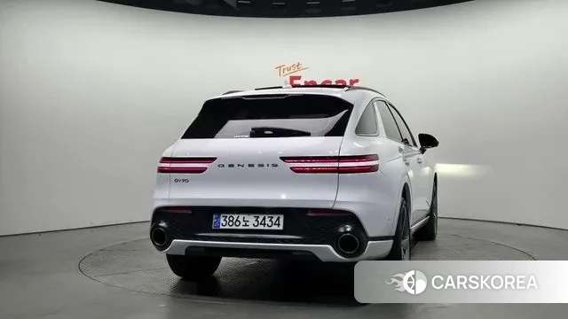 Genesis GV70 id 3008134 из Кореи 14
