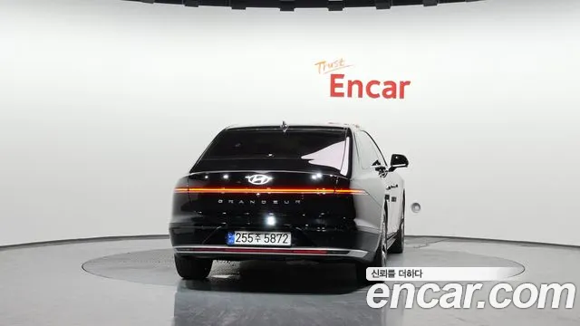 Hyundai Grandeur Hybrid (GN7) id 2822696 из Кореи 14