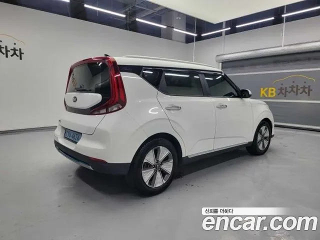 Kia Soul Booster EV id 2917554 из Кореи 14
