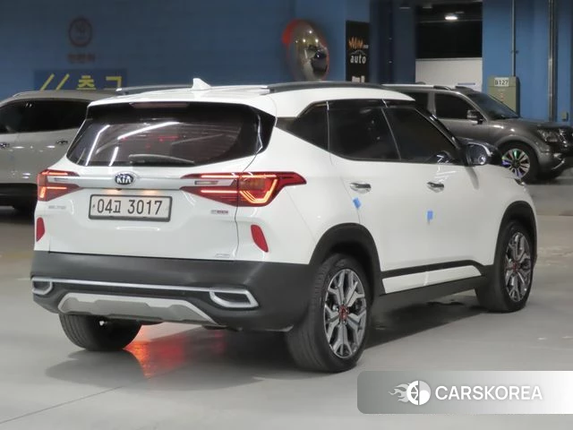 Kia Seltos id 4430113 из Кореи 14