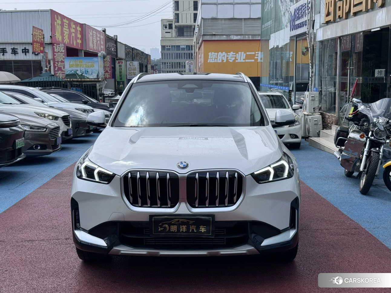 BMW X1 id 4406080 из Китая 8