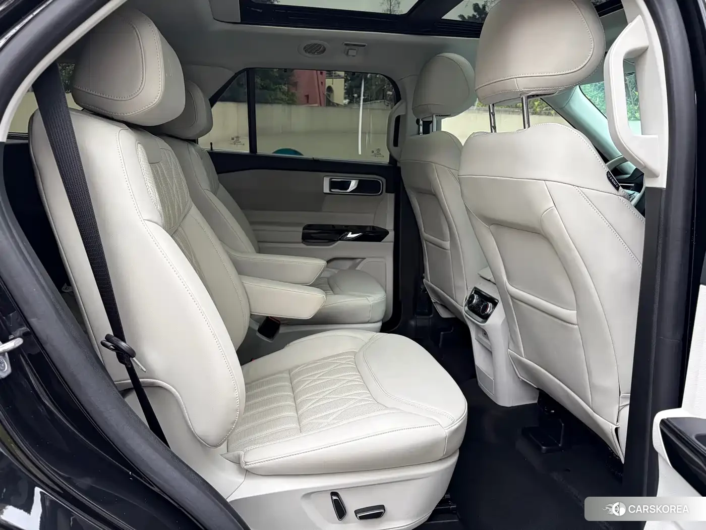Ford Explorer id 4577484 из Китая 21