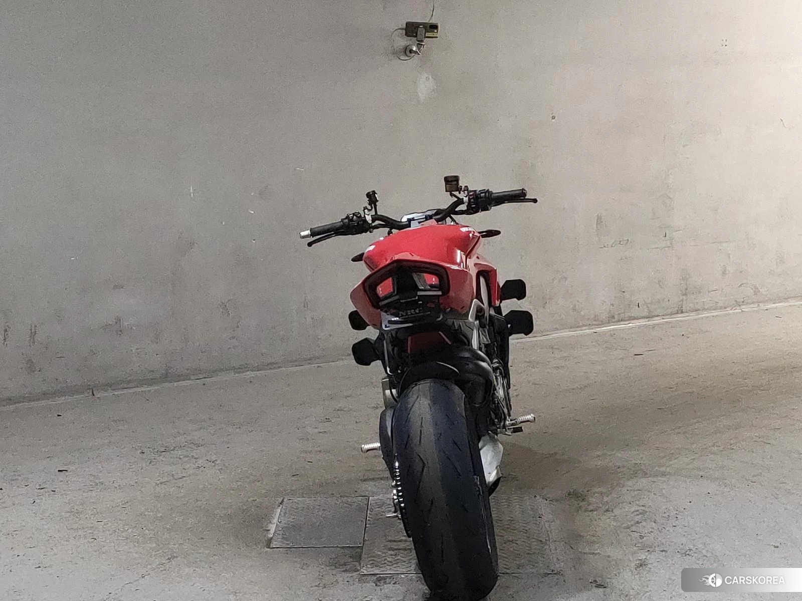 Проданный Ducati STREETFIGHTER V4 S 2020 из Японии, фото 2