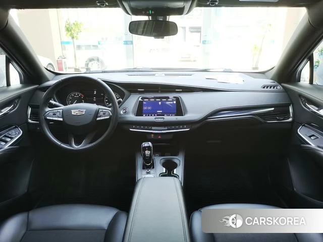 Cadillac XT4 id 4209927 из Китая 13