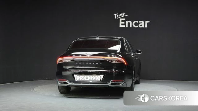 Hyundai The New Grandeur IG id 4283704 из Кореи 24