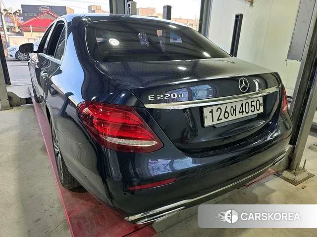 Mercedes-Benz E-Class W213 id 3530469 из Кореи 13