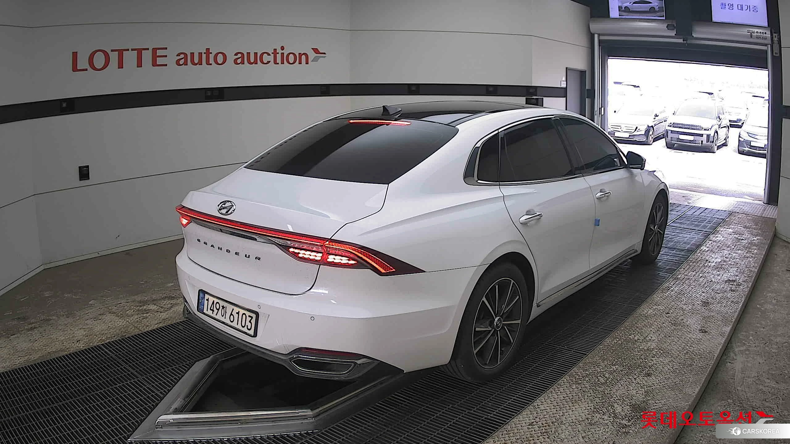 Hyundai Grandeur id 3888300 из Кореи 32