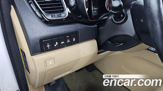 Kia All New Carnival id 2698953 из Кореи 14