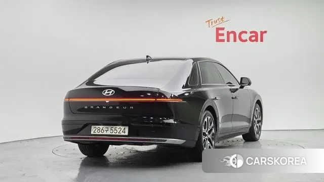 Hyundai Grandeur Hybrid (GN7) id 3462369 из Кореи 14