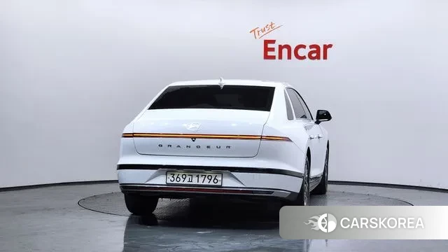 Hyundai Grandeur (GN7) id 3763364 из Кореи 14
