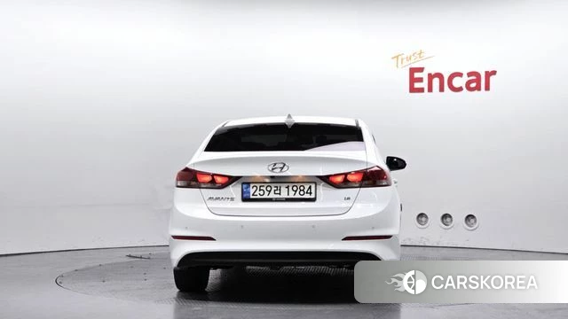 Hyundai Avante AD id 4384833 из Кореи 24