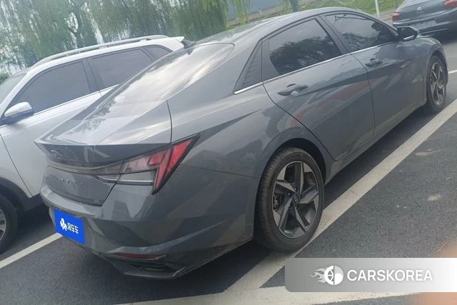 Hyundai Elantra id 4262131 из Китая 11