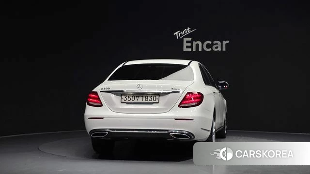 Mercedes-Benz E-Class W213 id 4619807 из Кореи 29