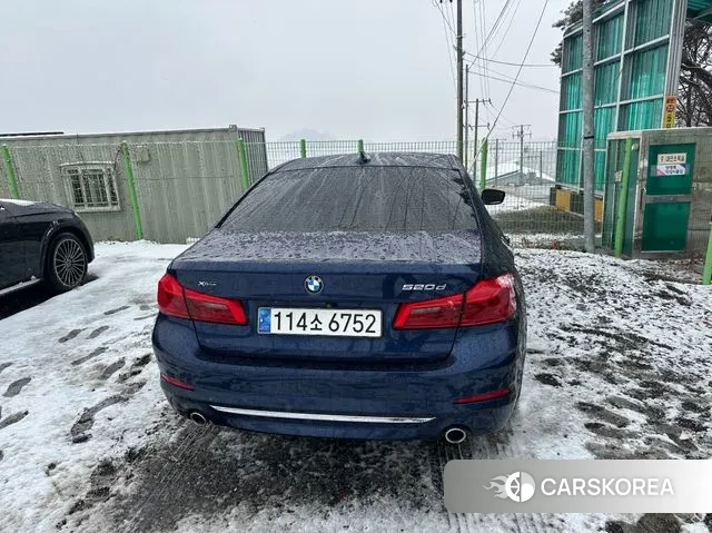 BMW 5 Series (G30) id 3737014 из Кореи 7