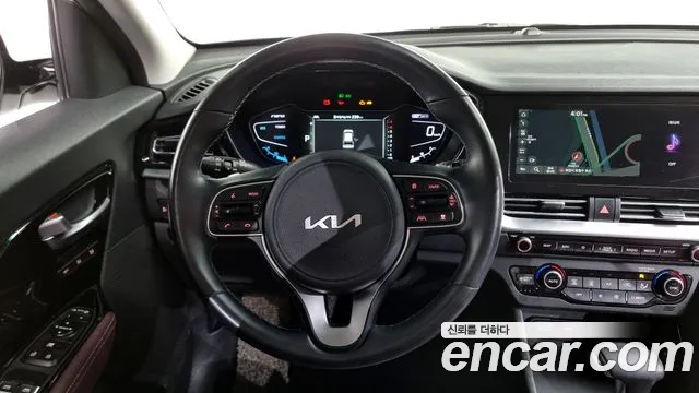 Kia The New Niro id 2688036 из Кореи 14