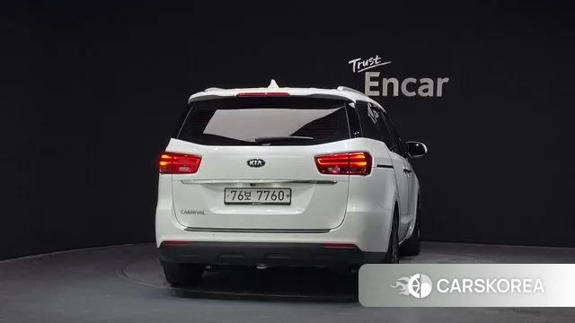 Kia The New Carnival id 3034021 из Кореи 14