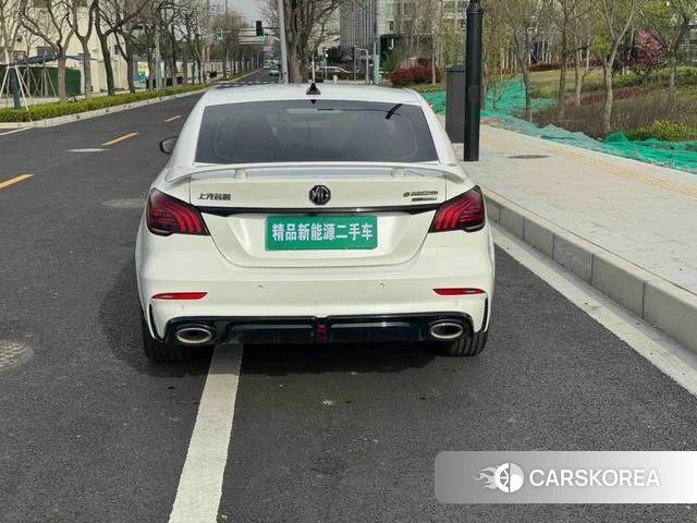 MG MG6 PHEV 2022 Белый из Китая, фото 4