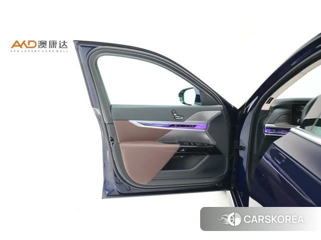 BMW 7 series 2025 Синий из Китая, фото 4