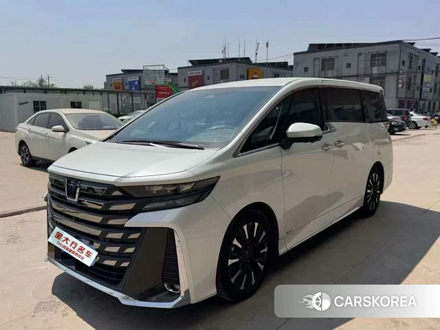 Toyota Wilfa 2024 Белый из Китая, фото 4