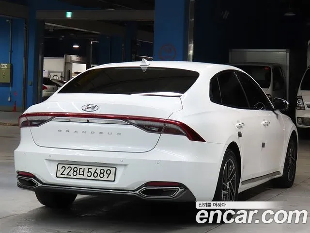 Hyundai The New Grandeur IG id 2950639 из Кореи 14