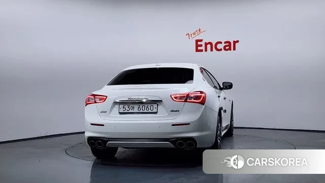 Maserati Ghibli id 3583181 из Кореи 14