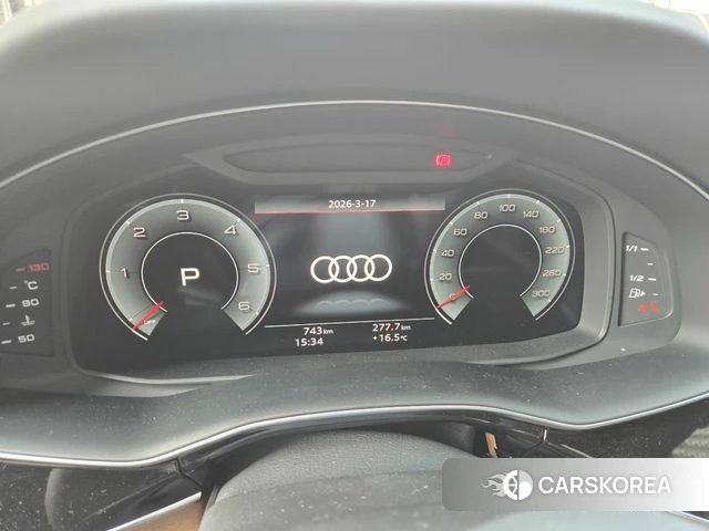 Audi Q7 (4M) 2025 Белый из Кореи, фото 4