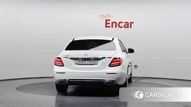 Mercedes-Benz E-Class W213 id 3867440 из Кореи 14
