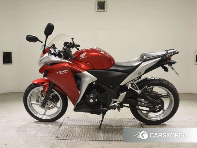 Проданный Honda CBR250R ABS 2011 из Японии, фото 2