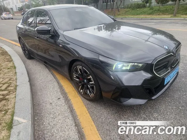 BMW i5 (G60) id 2652095 из Кореи 4