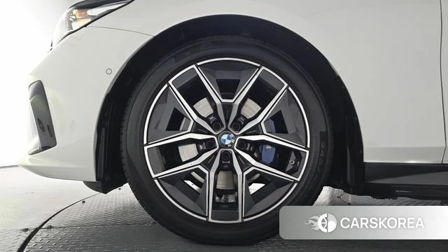 BMW 5 Series (G60) id 4749231 из Кореи 30