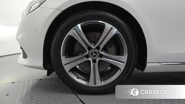 Mercedes-Benz E-Class W213 id 4652020 из Кореи 24