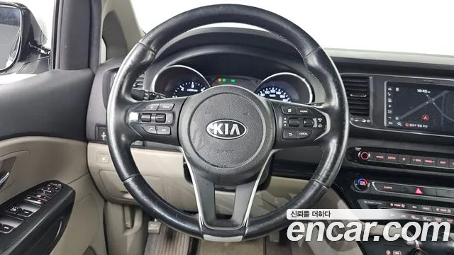 Kia The New Carnival id 2764088 из Кореи 14