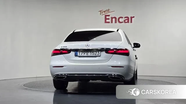 Mercedes-Benz E-Class W213 id 3463904 из Кореи 14