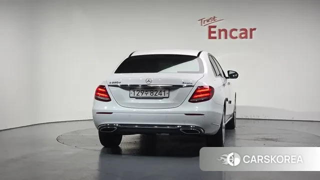 Mercedes-Benz E-Class W213 id 3313244 из Кореи 14