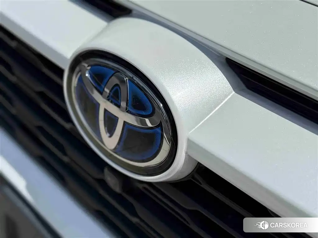 Toyota RAV4 id 4680612 из Китая 32