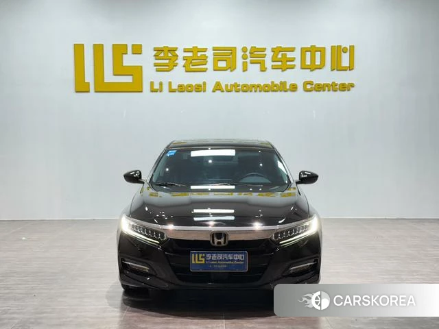 Honda Accord id 4365643 из Китая 26