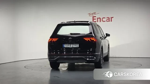 Volkswagen Tiguan Allspace id 3011309 из Кореи 14