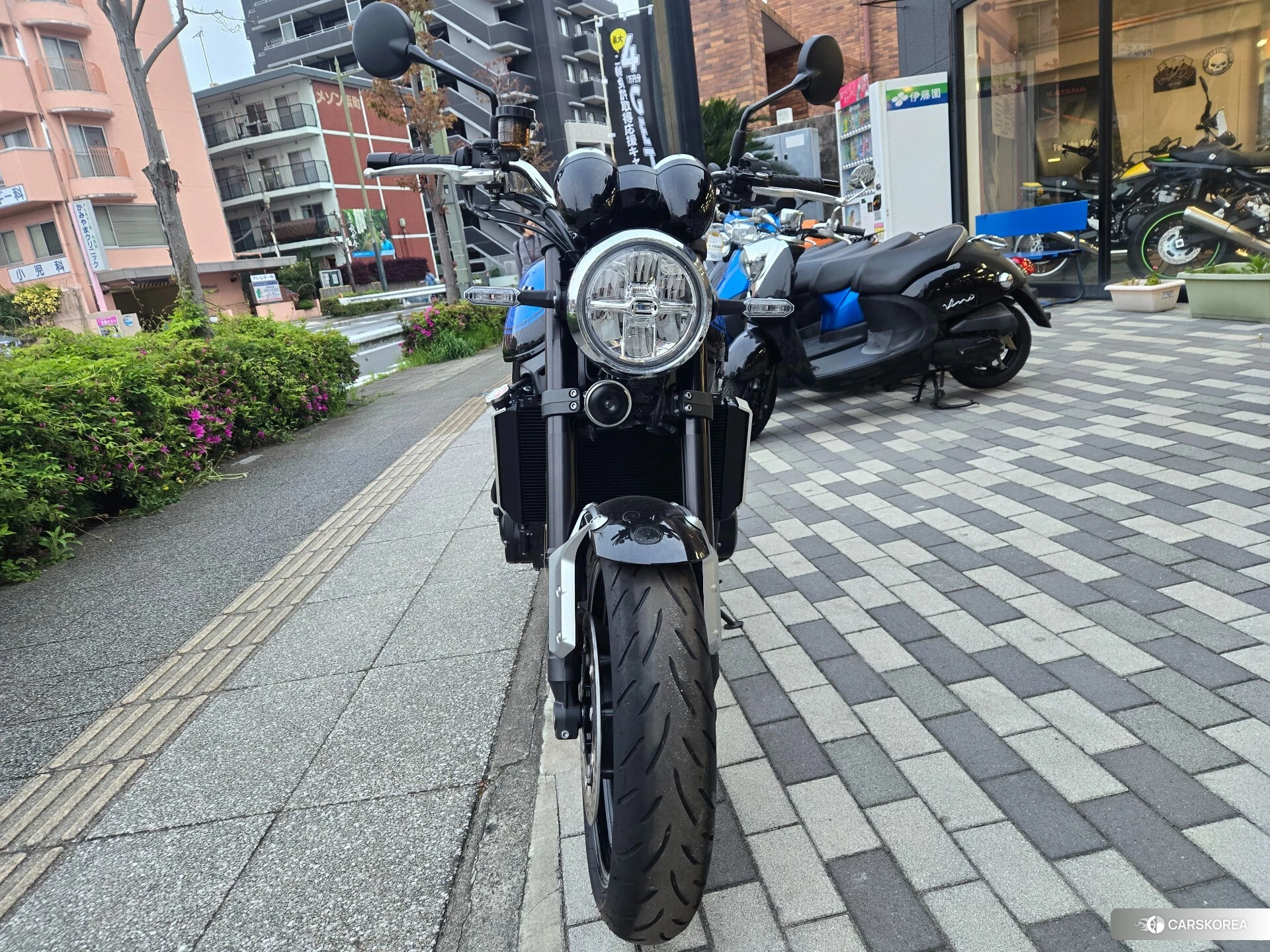 Kawasaki Z900RS 2024 из Японии