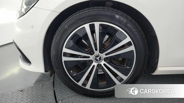 Mercedes-Benz E-Class W213 id 3843645 из Кореи 14